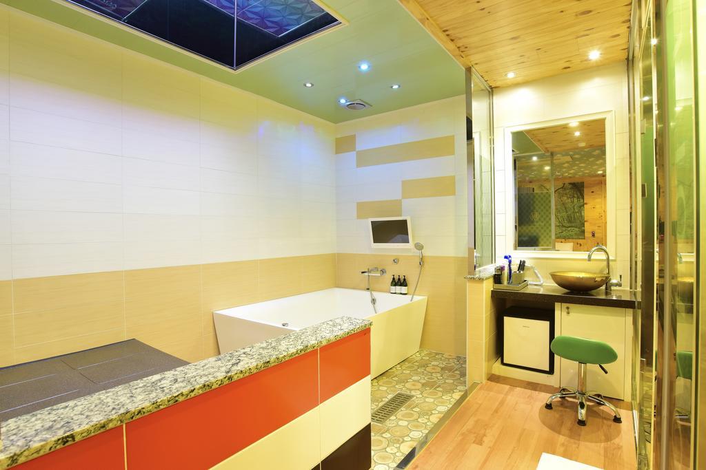 Vovtel Motel Busan Exterior photo