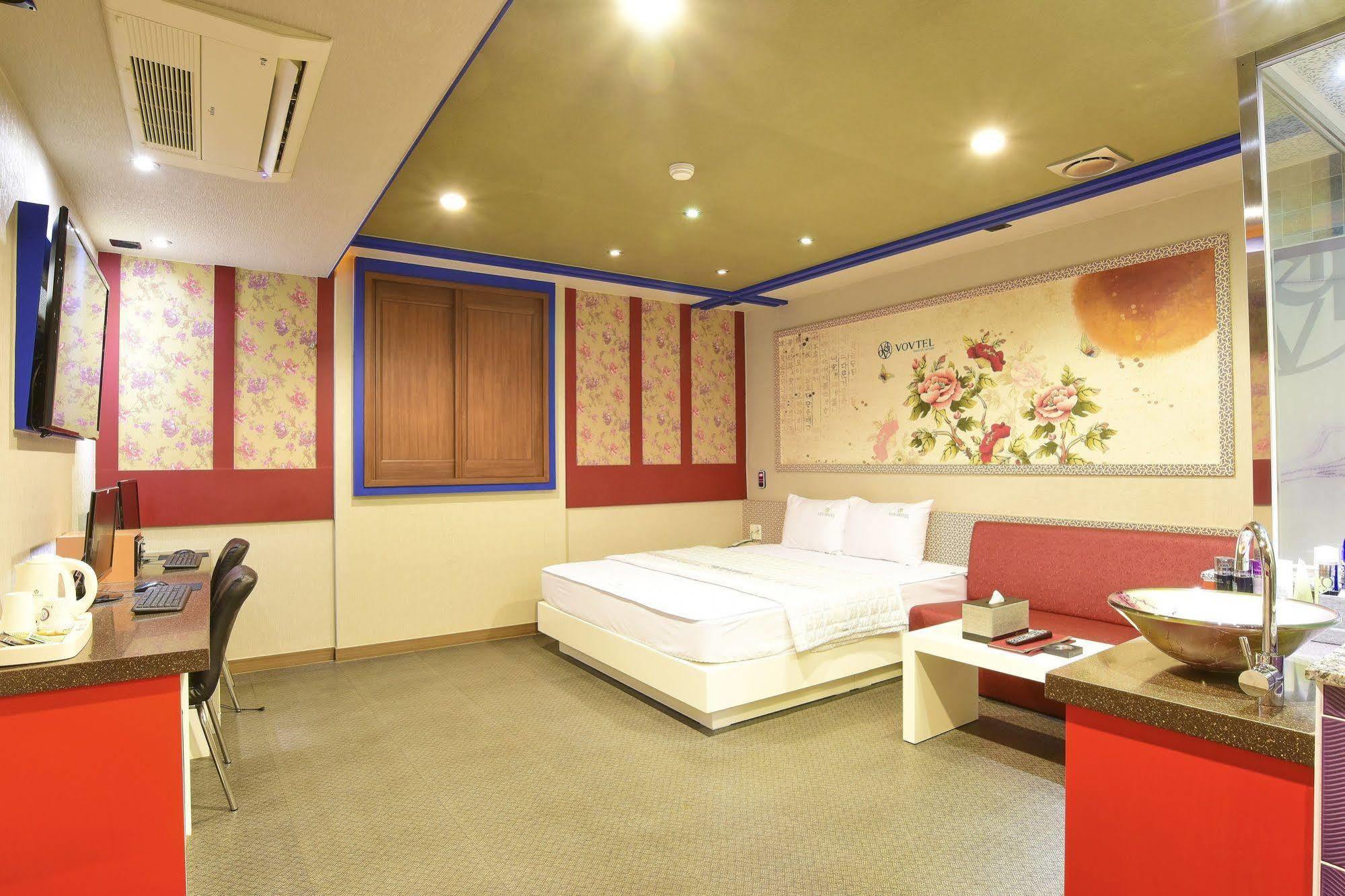 Vovtel Motel Busan Exterior photo