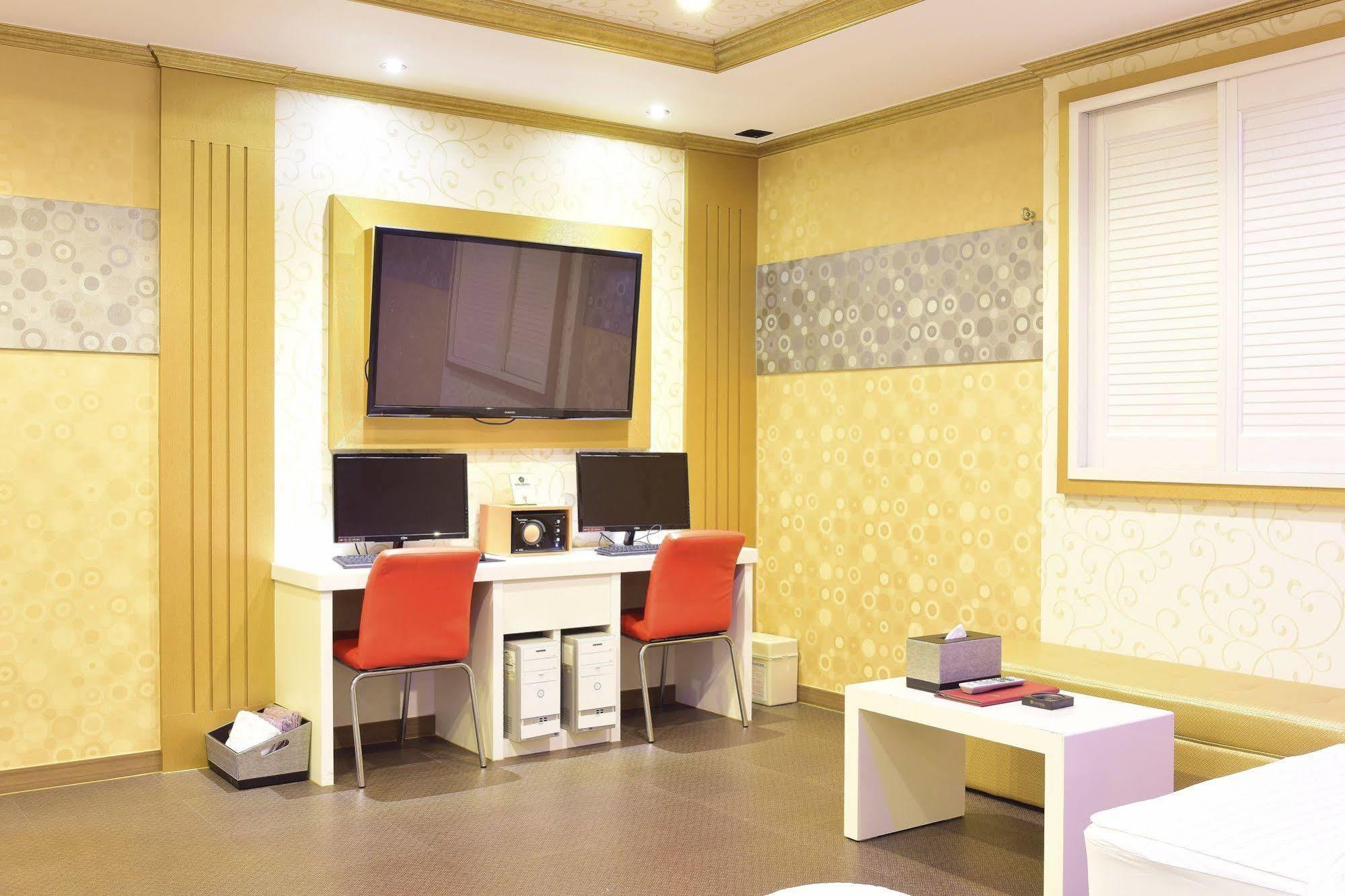 Vovtel Motel Busan Exterior photo