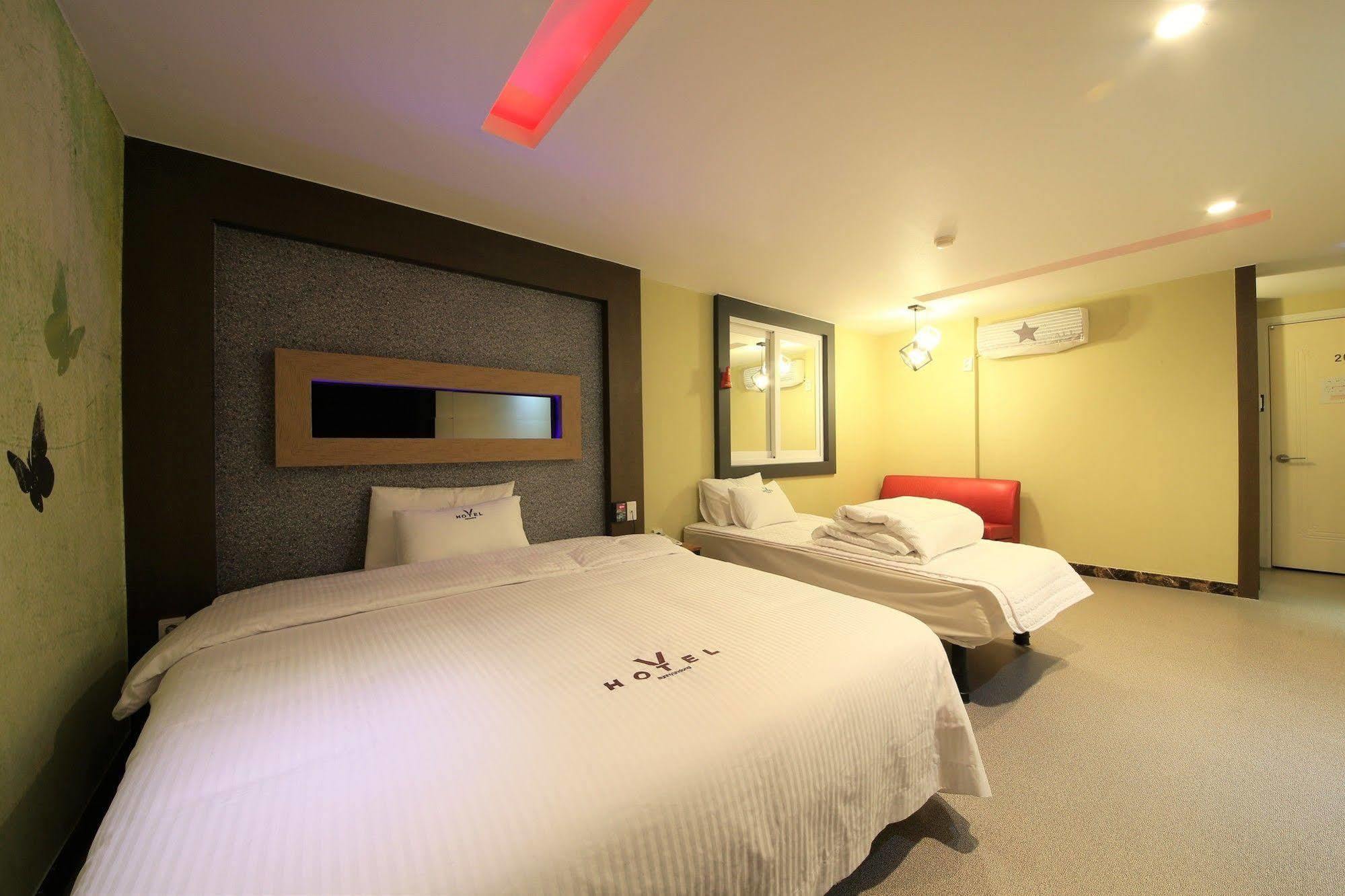 Vovtel Motel Busan Exterior photo