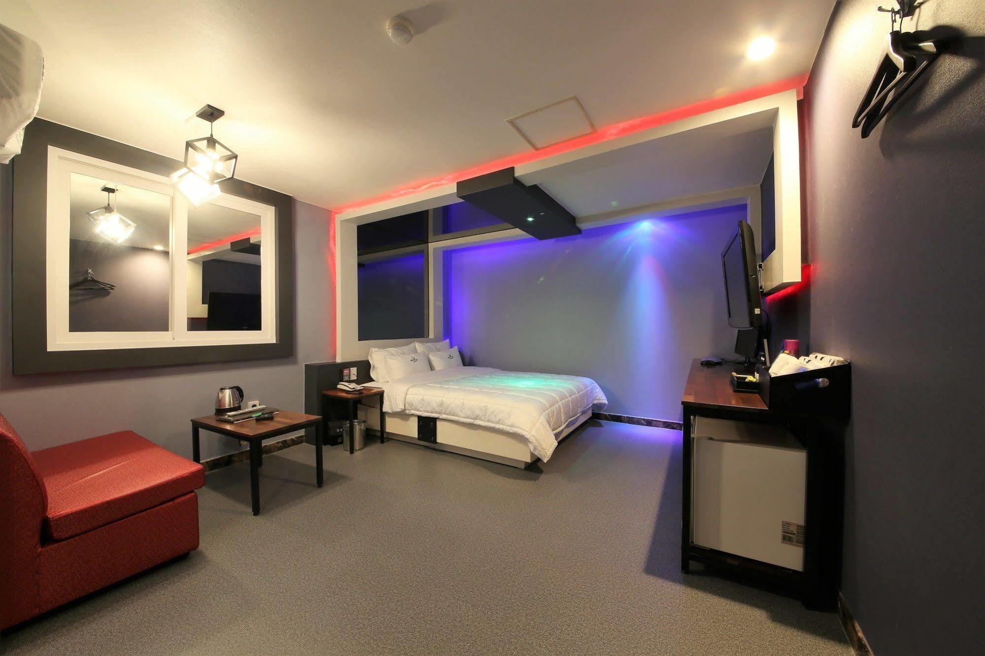 Vovtel Motel Busan Exterior photo